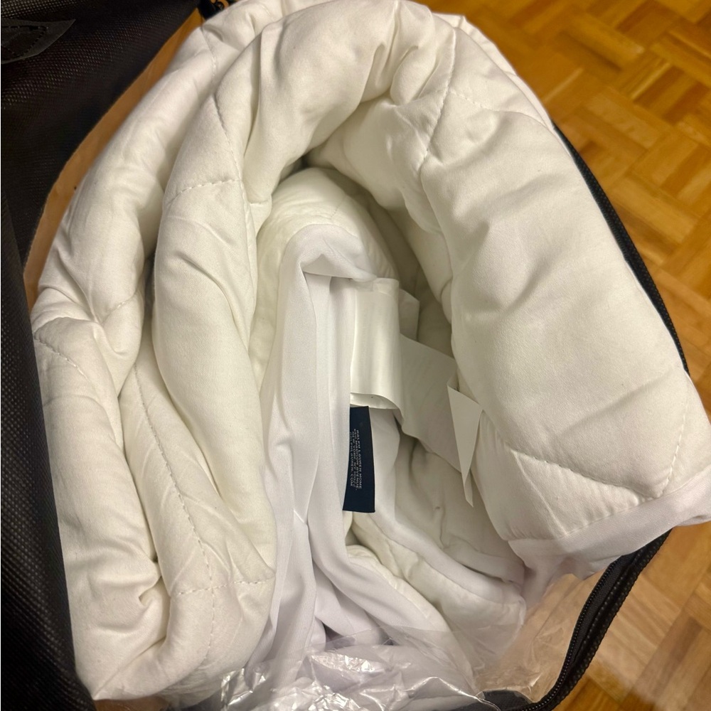 Ralph Lauren Elegant White Comforter - Picture 2 of 5